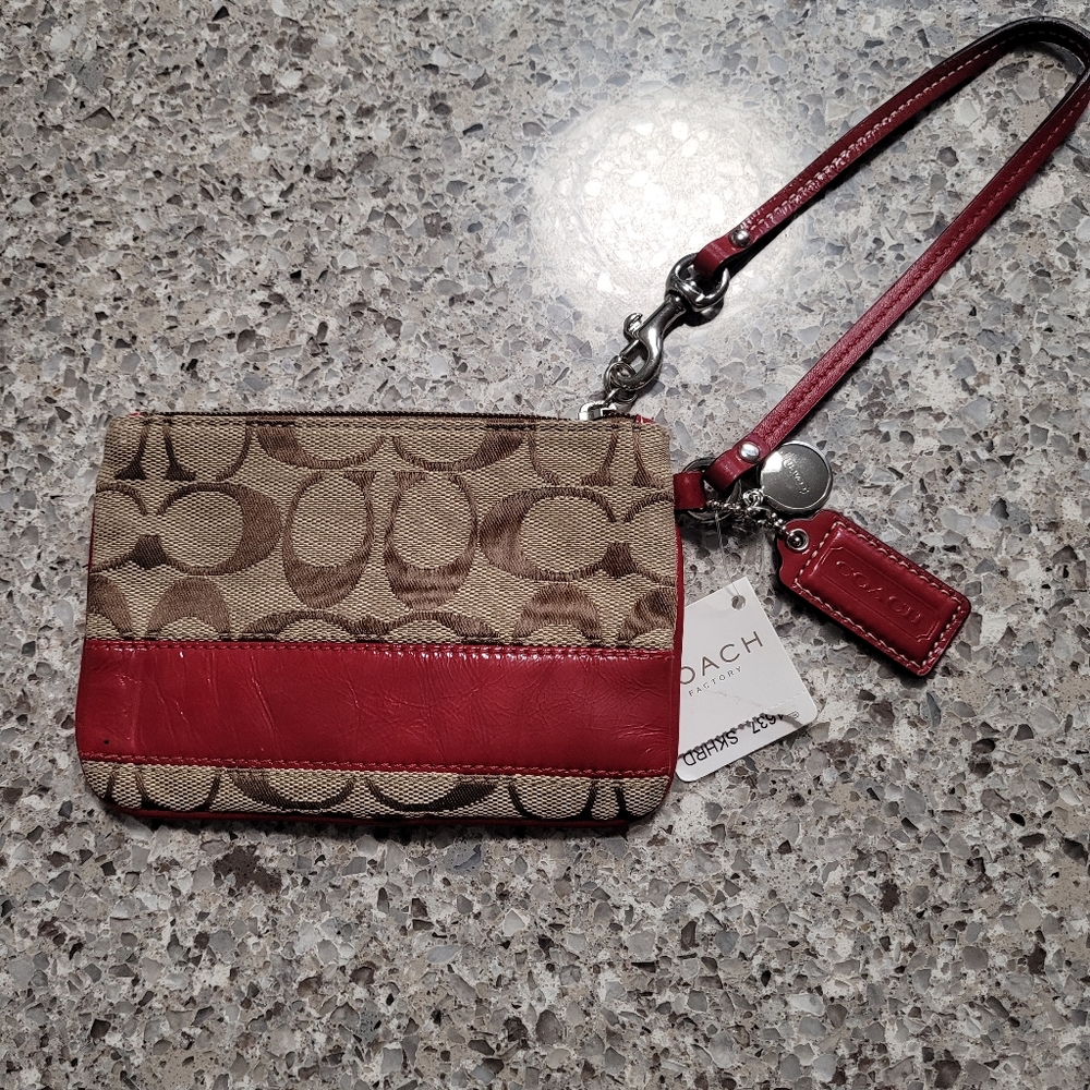 Coach wristlet NWT